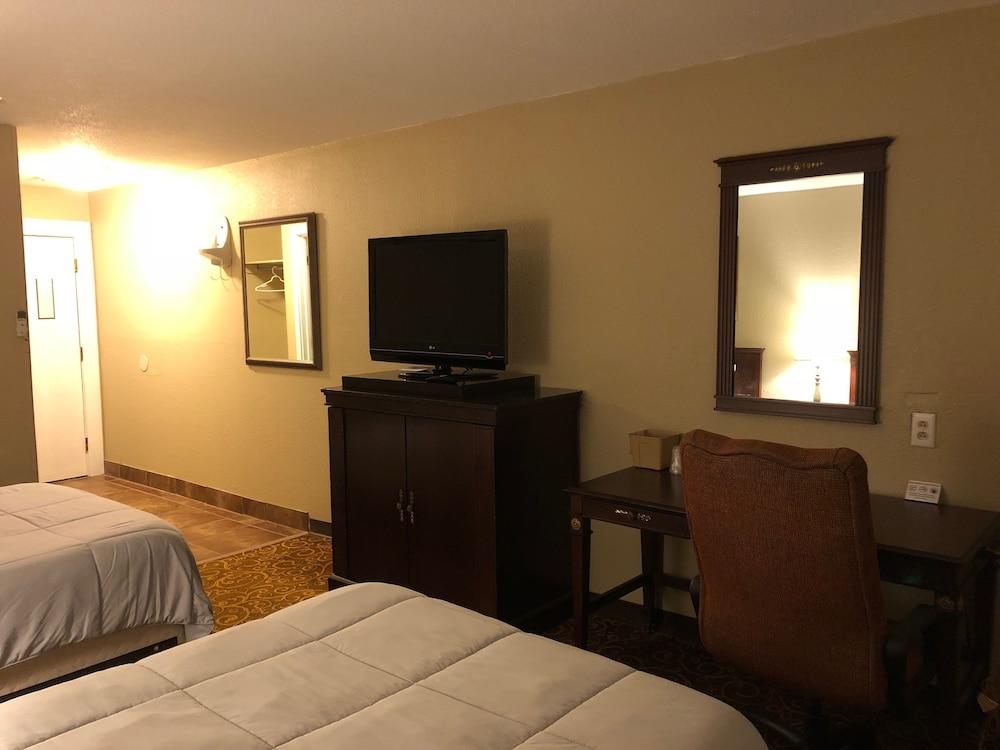 Whalers Inn And Suites New Bedford Εξωτερικό φωτογραφία