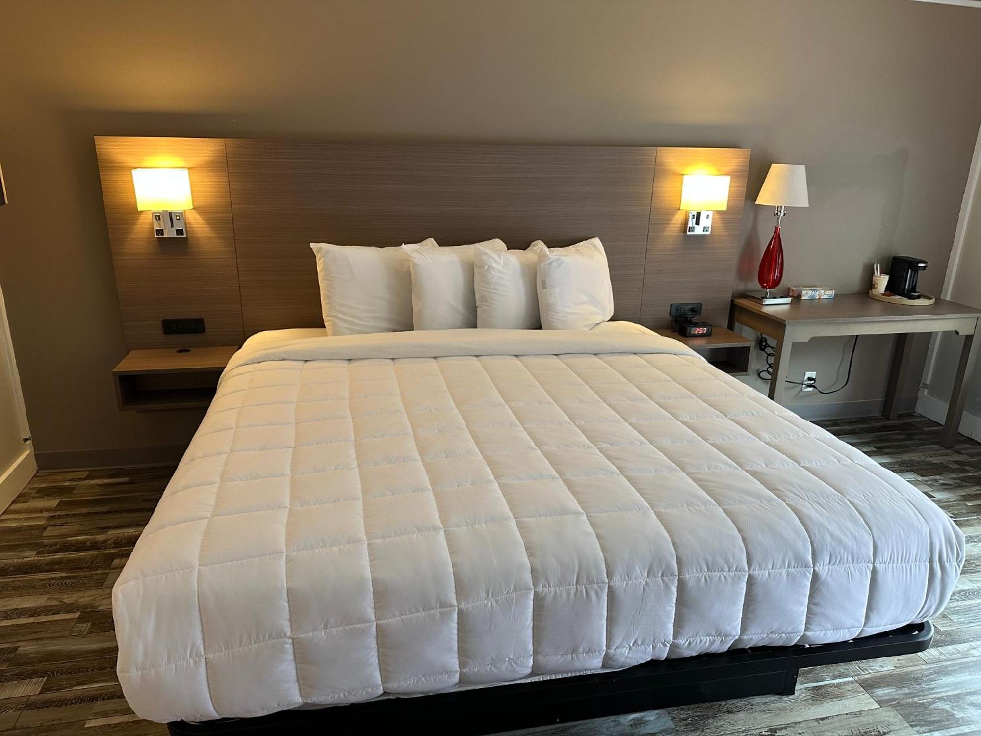 Whalers Inn And Suites New Bedford Εξωτερικό φωτογραφία